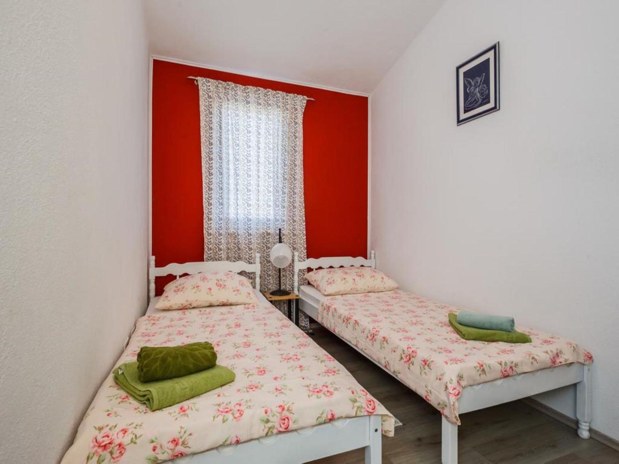 Holiday Home Chester With Heated Pool Kaštela الغرفة الصورة