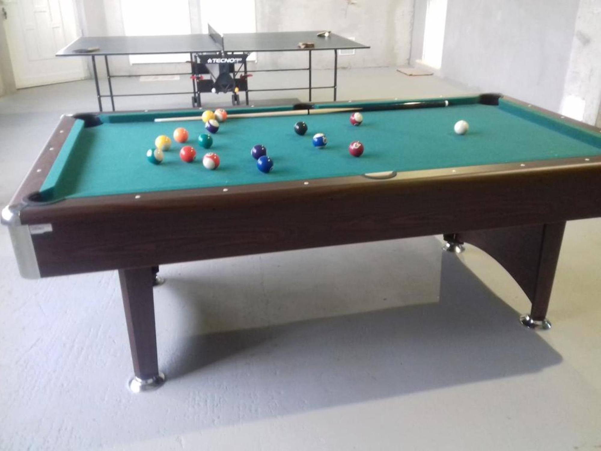 Holiday Home Chester With Heated Pool Kaštela الغرفة الصورة