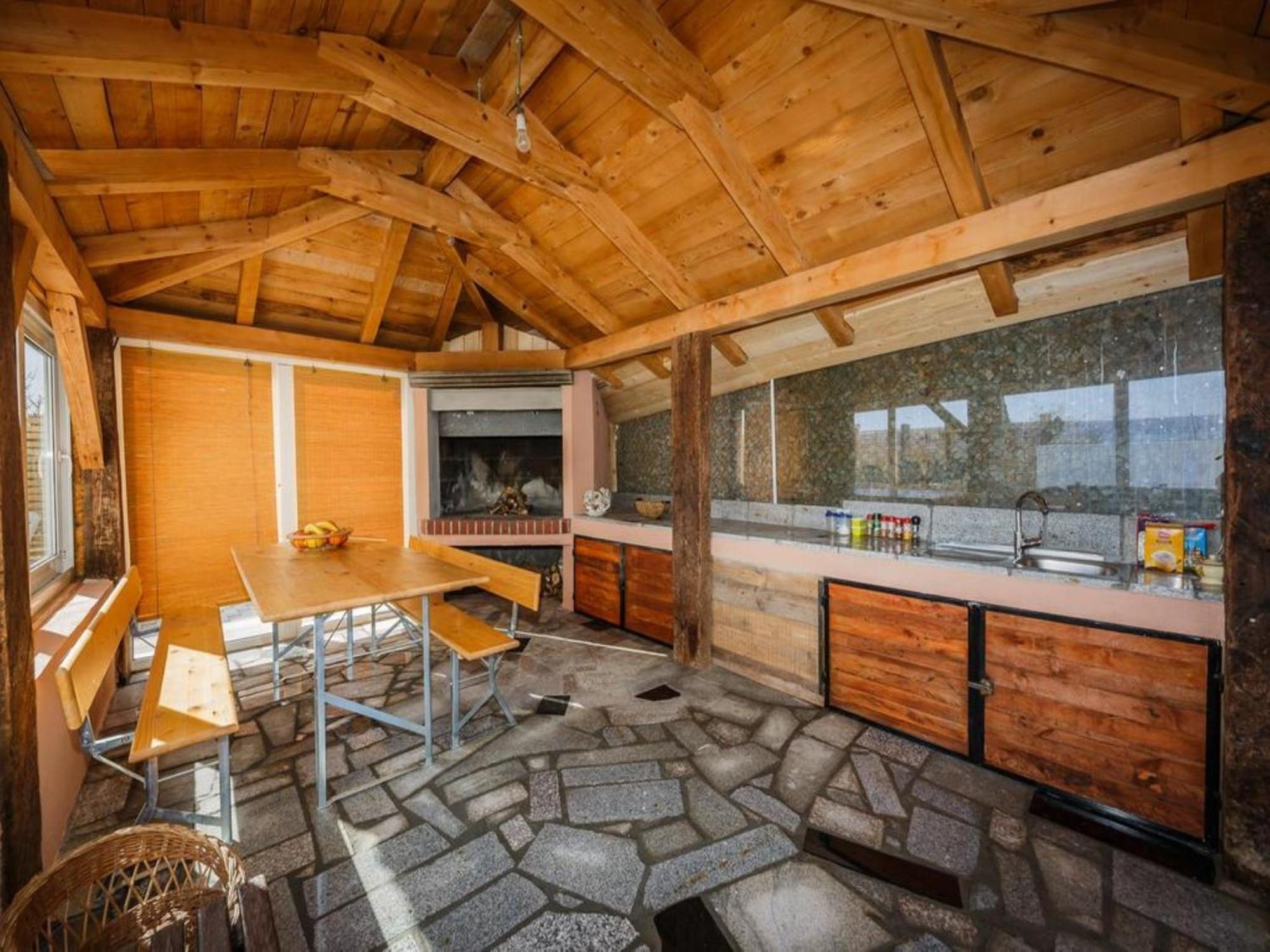 Holiday Home Chester With Heated Pool Kaštela الغرفة الصورة
